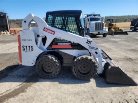 bobcat skid steer s175 specs|bobcat s175 specs pdf.